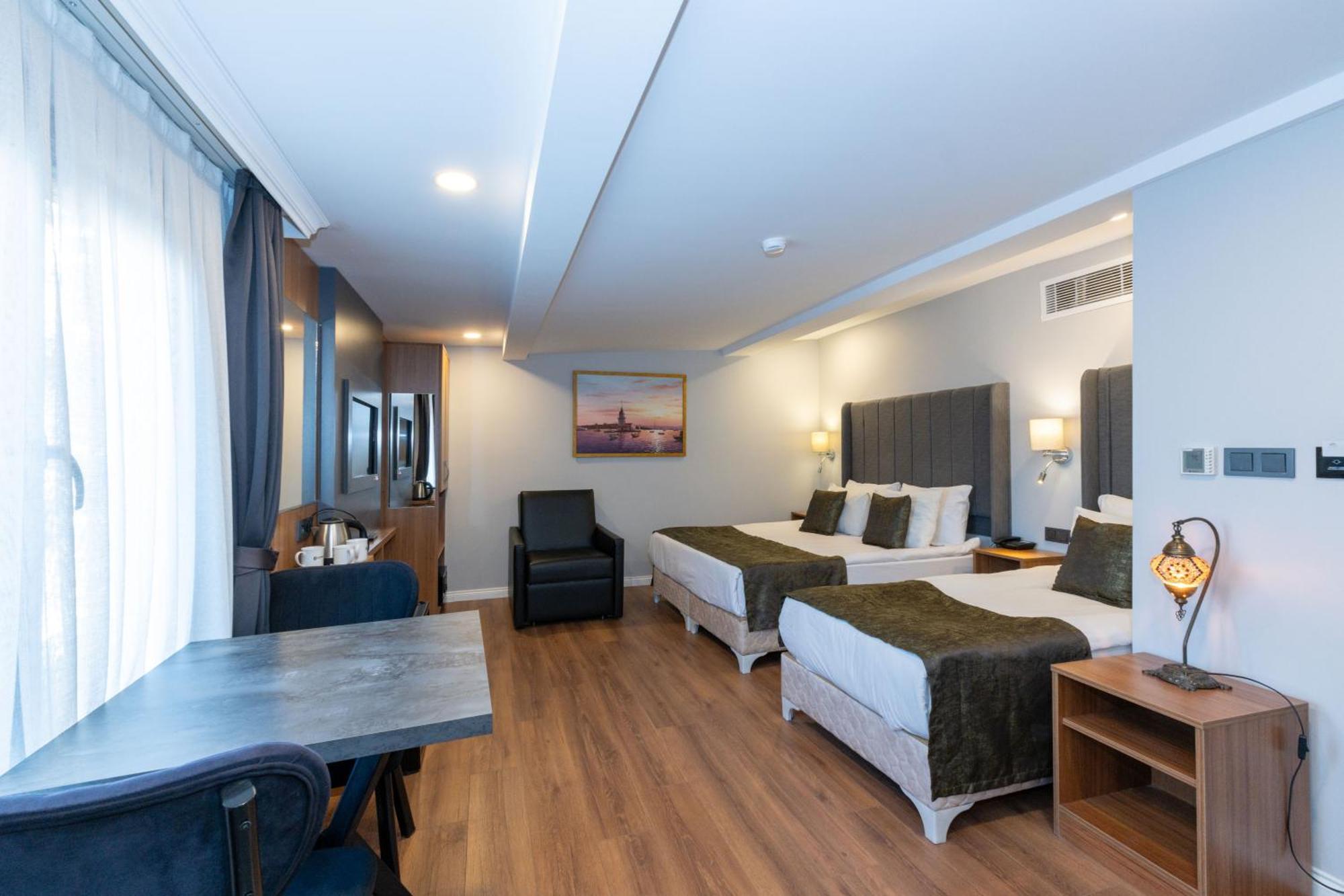 Hotel Harmony